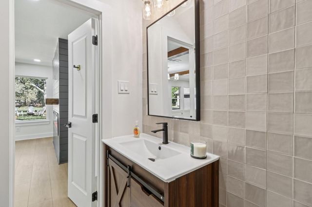 27306 Tepee Trail, Hockley, TX 77447