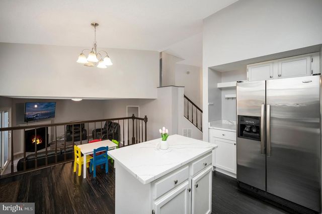 37 WOODS EDGE CT, Stafford, VA 22554