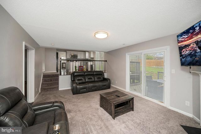 37 WOODS EDGE CT, Stafford, VA 22554