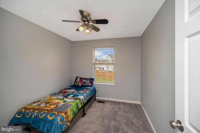 37 WOODS EDGE CT, Stafford, VA 22554