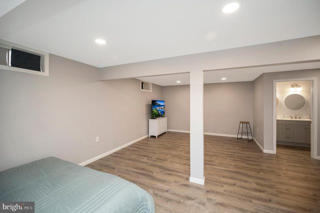 37 WOODS EDGE CT, Stafford, VA 22554