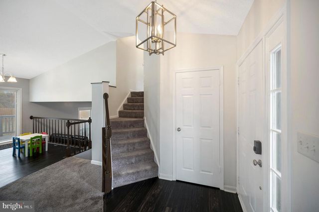 37 WOODS EDGE CT, Stafford, VA 22554