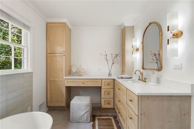 6615 Williamson Drive, Atlanta, GA 30328