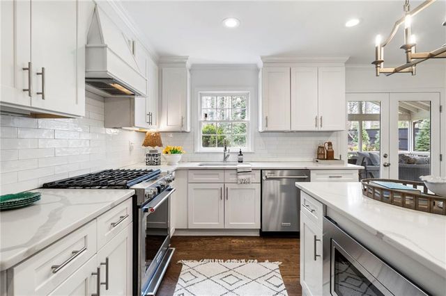 6615 Williamson Drive, Atlanta, GA 30328