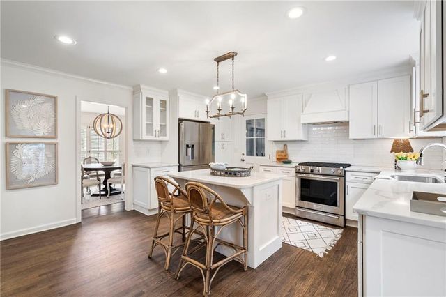 6615 Williamson Drive, Atlanta, GA 30328