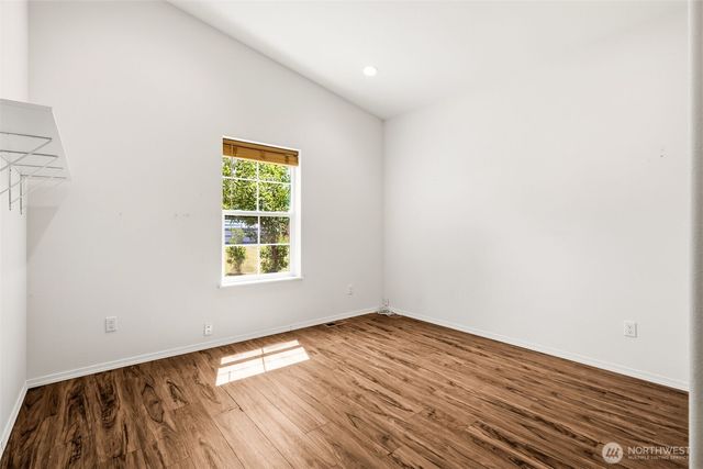 10305 187th Avenue SW, Rochester, WA 98579