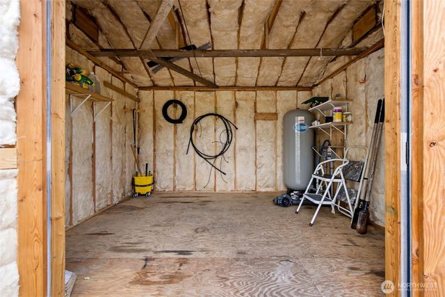 10305 187th Avenue SW, Rochester, WA 98579