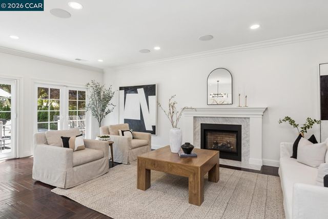 139 Richard Lane, Walnut Creek, CA 94595