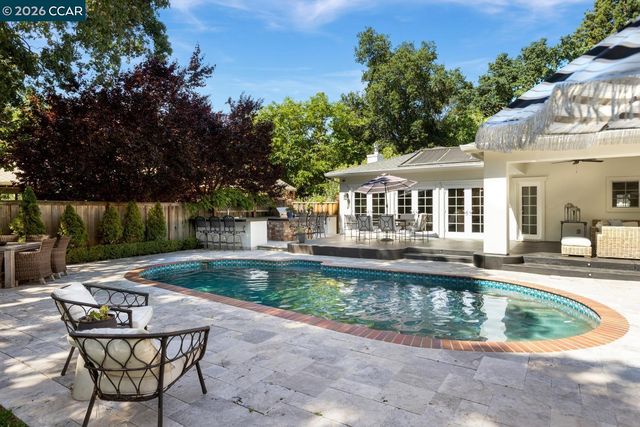139 Richard Lane, Walnut Creek, CA 94595