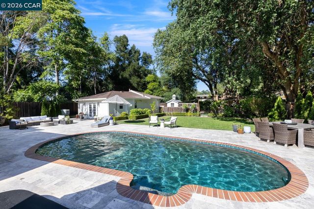 139 Richard Lane, Walnut Creek, CA 94595