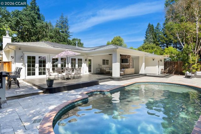 139 Richard Lane, Walnut Creek, CA 94595