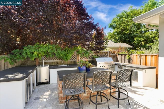 139 Richard Lane, Walnut Creek, CA 94595