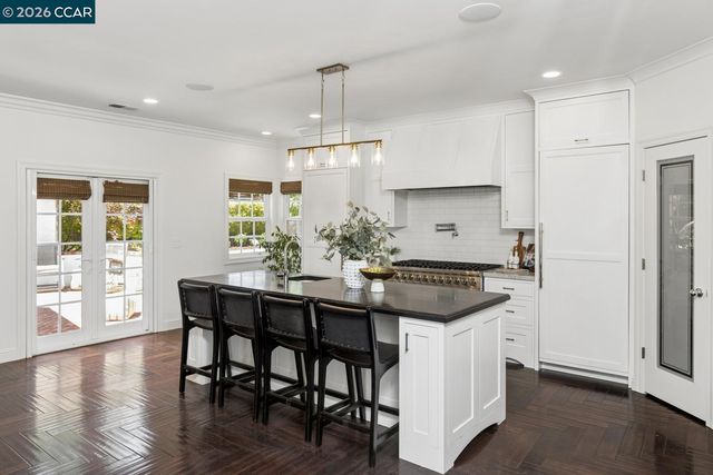 139 Richard Lane, Walnut Creek, CA 94595