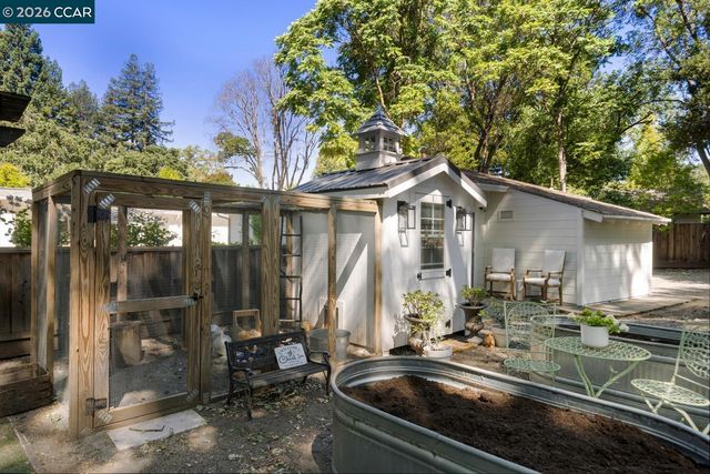 139 Richard Lane, Walnut Creek, CA 94595