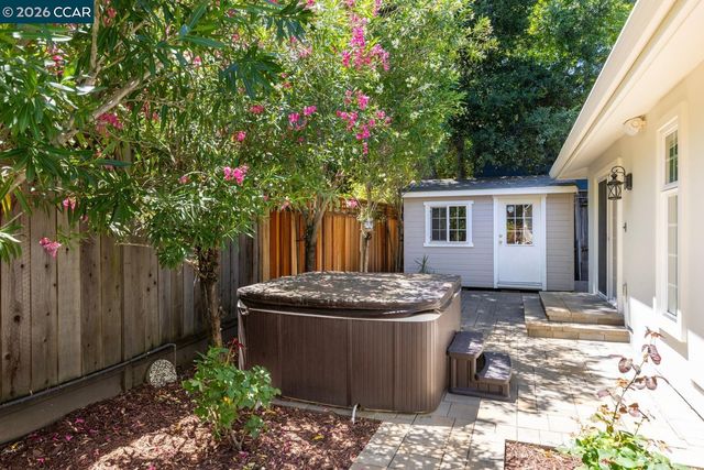 139 Richard Lane, Walnut Creek, CA 94595