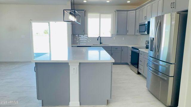 38134 W RANCHO Drive, Tonopah, AZ 85354