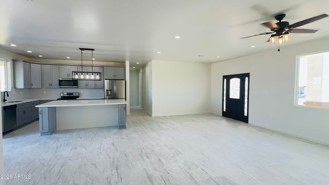 38134 W RANCHO Drive, Tonopah, AZ 85354