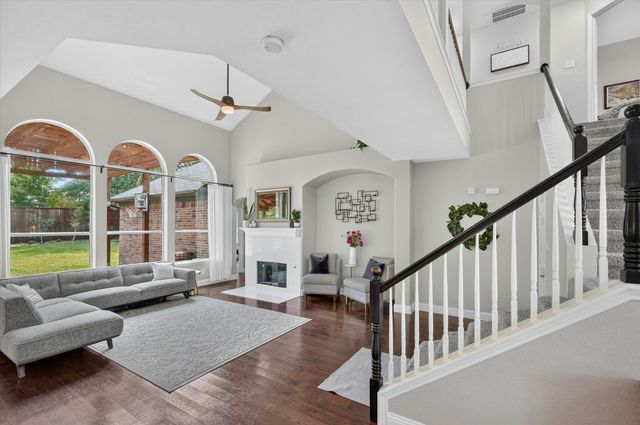 10301 Promontory Drive, Frisco, TX 75035