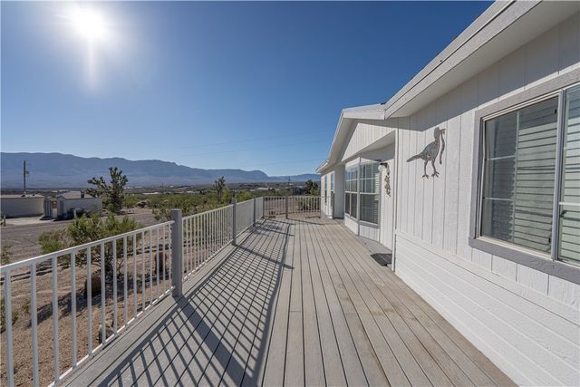 390 E Whitmore Drive, Meadview, AZ 86444