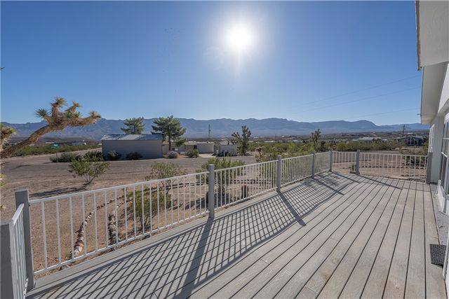 390 E Whitmore Drive, Meadview, AZ 86444