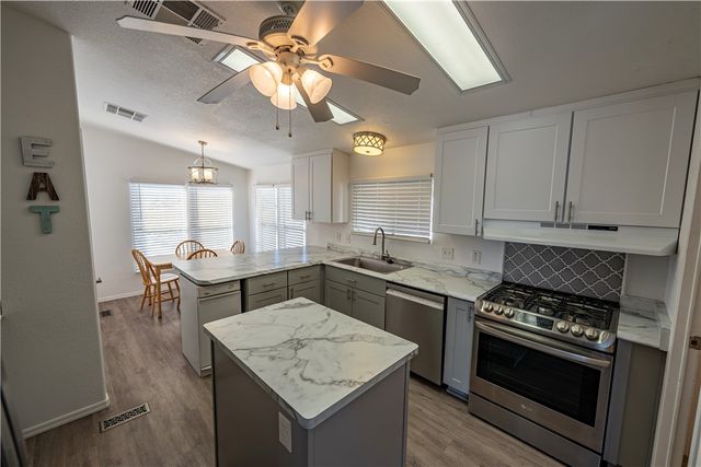 390 E Whitmore Drive, Meadview, AZ 86444