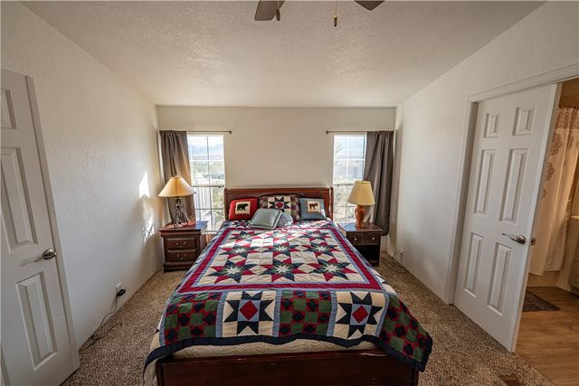 390 E Whitmore Drive, Meadview, AZ 86444