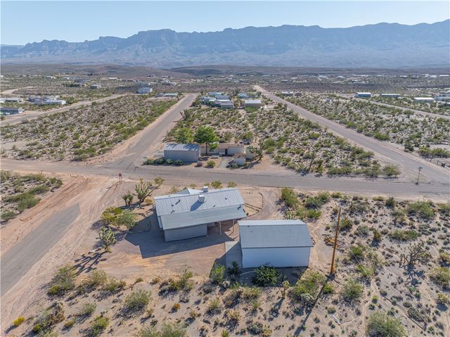 390 E Whitmore Drive, Meadview, AZ 86444