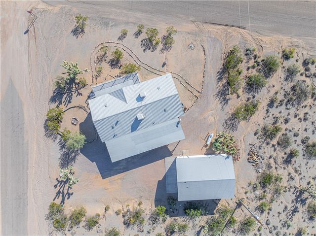 390 E Whitmore Drive, Meadview, AZ 86444