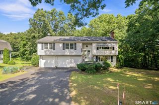 4 Woodland Hollow Street, Windsor Locks, CT 06096