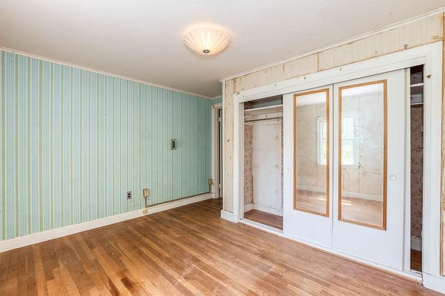 33 Morey Rd, Boston, MA 02132