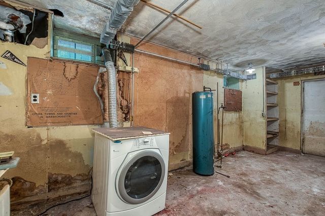 33 Morey Rd, Boston, MA 02132