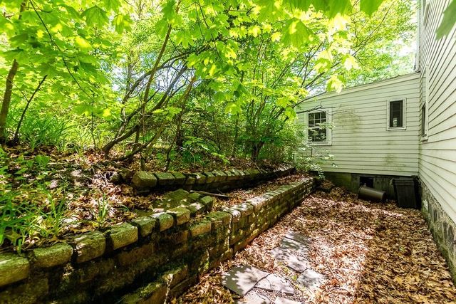 33 Morey Rd, Boston, MA 02132