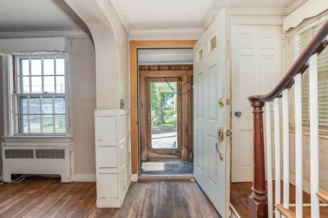 33 Morey Rd, Boston, MA 02132