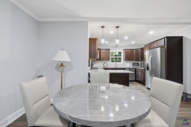 400 North Lake Drive, Perry, GA 31069