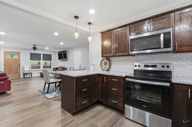 400 North Lake Drive, Perry, GA 31069