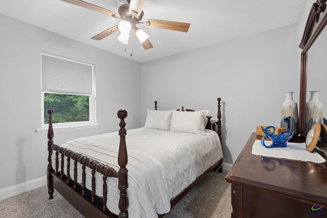 400 North Lake Drive, Perry, GA 31069