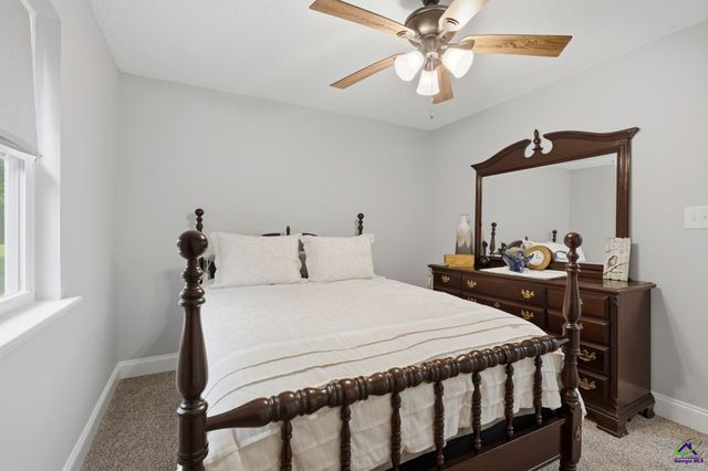 400 North Lake Drive, Perry, GA 31069