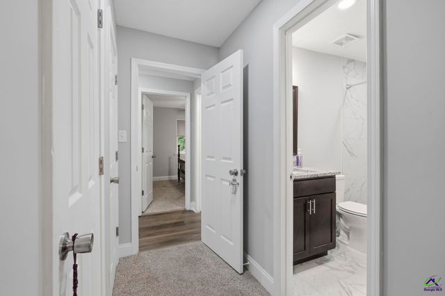 400 North Lake Drive, Perry, GA 31069