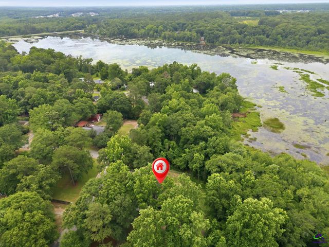400 North Lake Drive, Perry, GA 31069