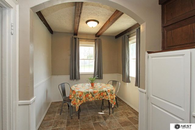 2760 S 13 Street, Lincoln, NE 68502