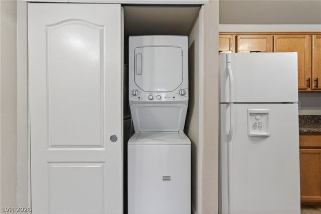 2111 Sealion Drive 106, Las Vegas, NV 89128