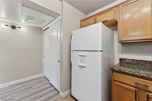 2111 Sealion Drive 106, Las Vegas, NV 89128