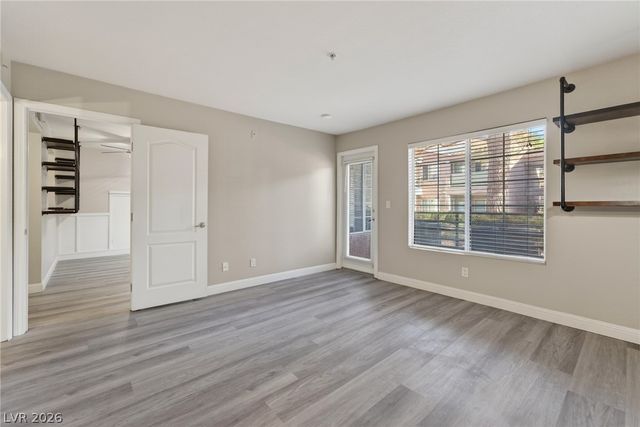 2111 Sealion Drive 106, Las Vegas, NV 89128