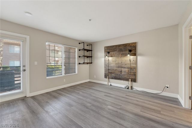 2111 Sealion Drive 106, Las Vegas, NV 89128