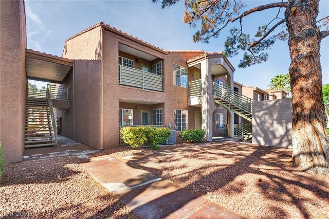 2111 Sealion Drive 106, Las Vegas, NV 89128