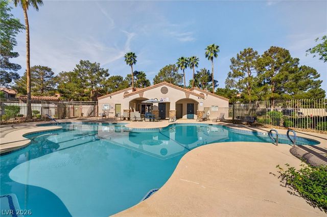 2111 Sealion Drive 106, Las Vegas, NV 89128