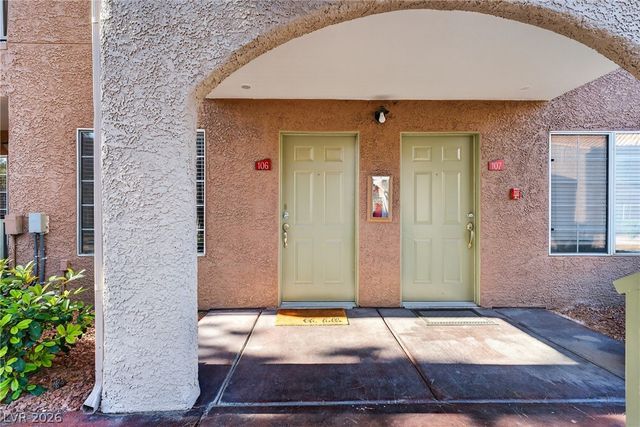 2111 Sealion Drive 106, Las Vegas, NV 89128
