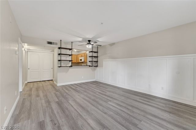 2111 Sealion Drive 106, Las Vegas, NV 89128