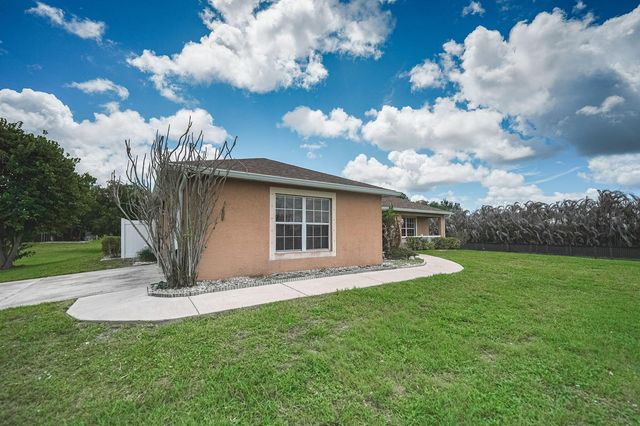 3768 Seminole Road, Fort Pierce, FL 34951
