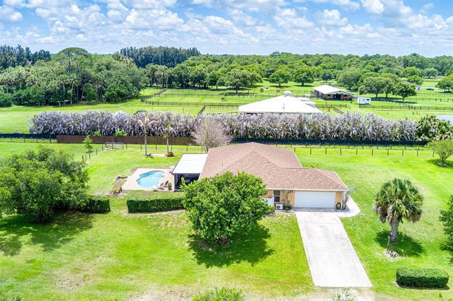 3768 Seminole Road, Fort Pierce, FL 34951